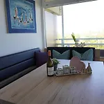 Haus Belvedere 40 アパート